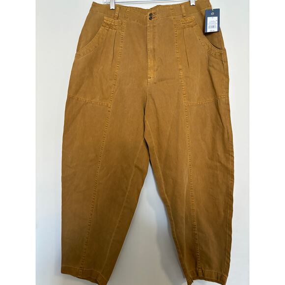 Women's Mid-Rise Barrel Leg Pull-On Pants Universal Thread Womens Size 16 NEW - Picture 1 of 4